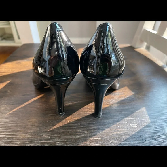 Cole Haan peep toe pumps - Picture 4 of 8
